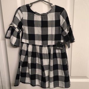 Plaid black and white blouse/tunic 4T